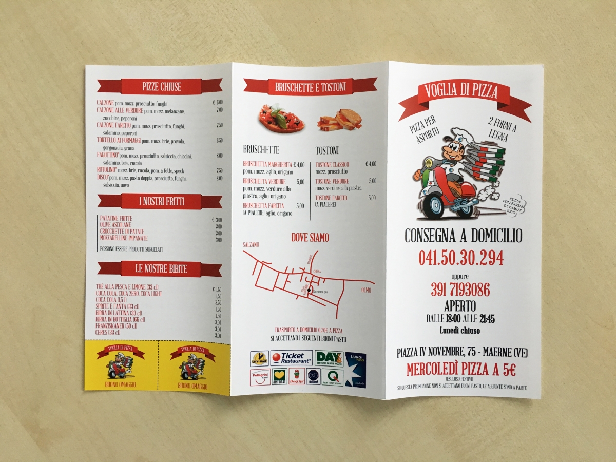 Stampa pieghevoli a 3 ante con grafica personalizzata