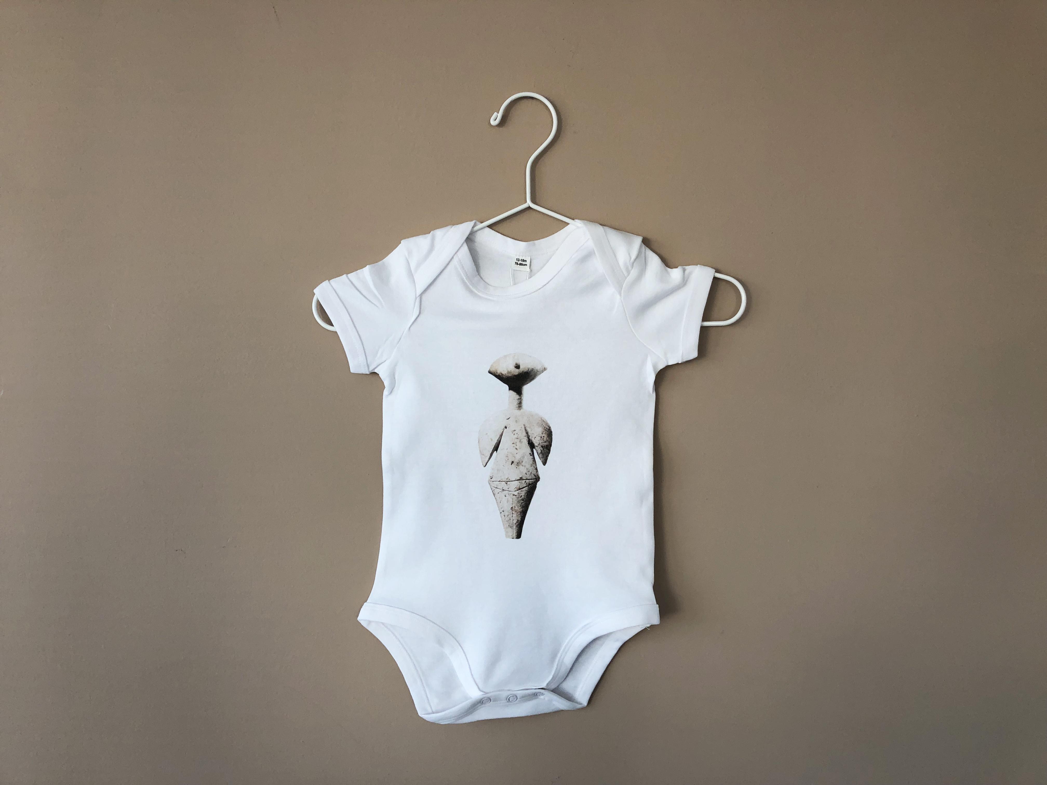 Body Baby Unisex A Manica Lunga Con Fasciatoio &ndash; Grigio Con Stelle, Antigraffio, Cotone 100%, Taglie 50-92