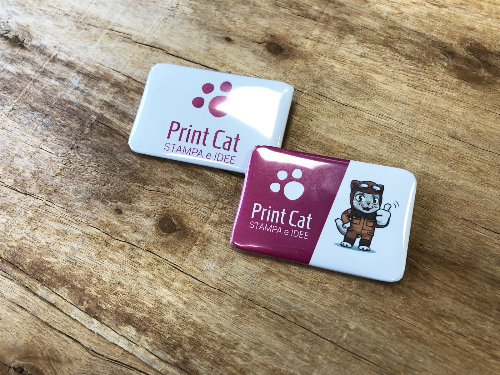 Spille personalizzate in metallo rettangolari